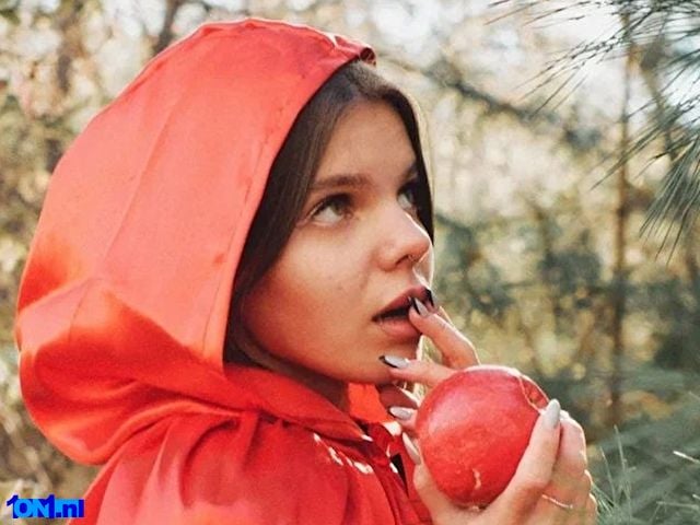 AdelinaMiau preview 1