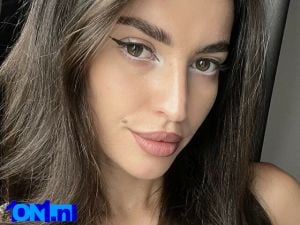 ElenaFlirty