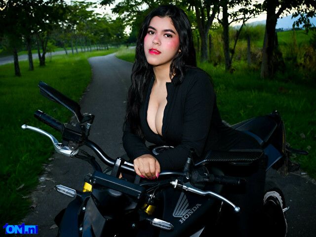 KateRouxee preview 1