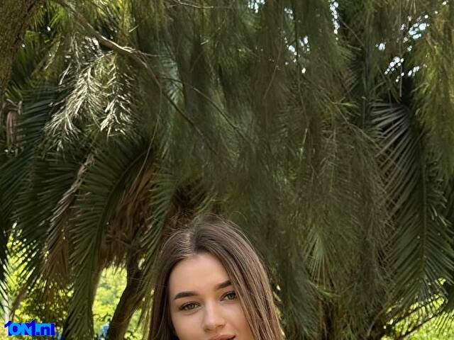 LiaGoutti180 preview 4