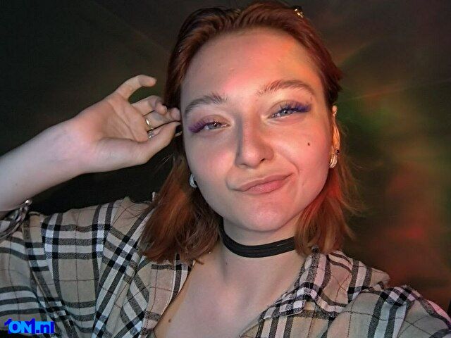 MelaniOrange preview 4