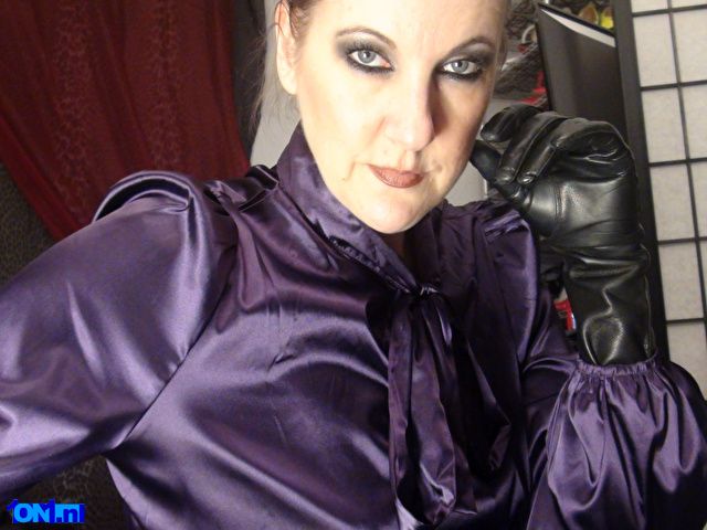 MistressViv preview 1