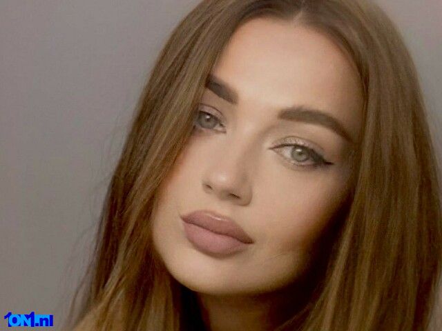 OliviaHotty preview 1