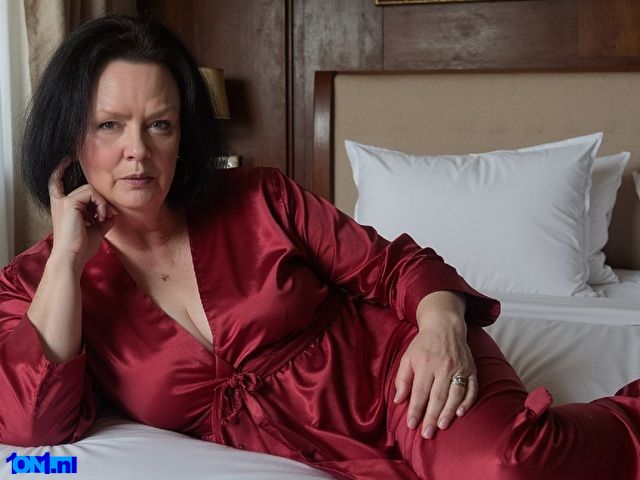 TiffanyWomen preview 3