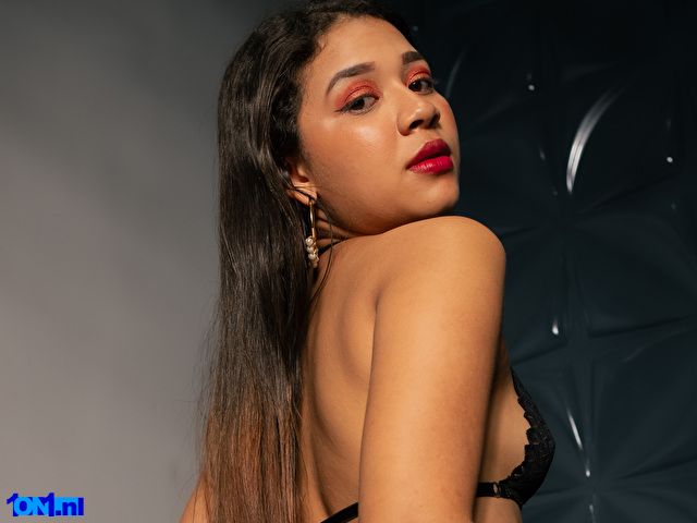 VioletaSole preview 4