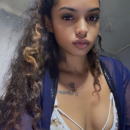 LuxyBelle LuxyBelle